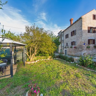 House Klaic House Klaic